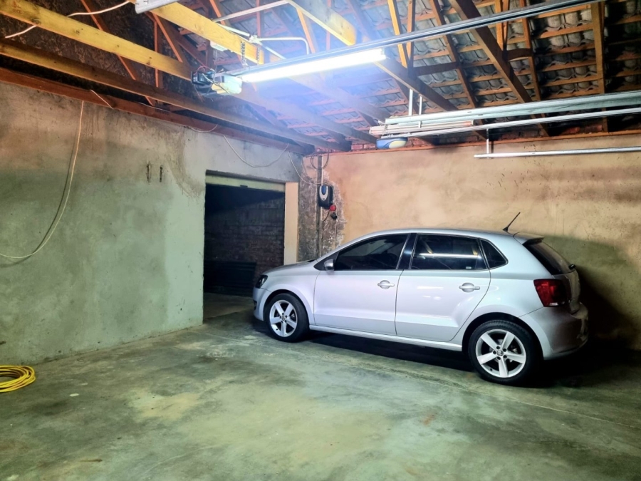 4 Bedroom Property for Sale in El Toro Park Northern Cape